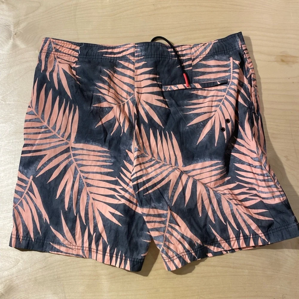 American Eagle Outfitters Black and Peach Patterned Swim Trunks XL (OF)